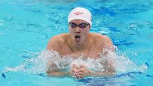 媒体人：阿奇姆彭很职业、不惹事，配得上在中超挣得每一分钱