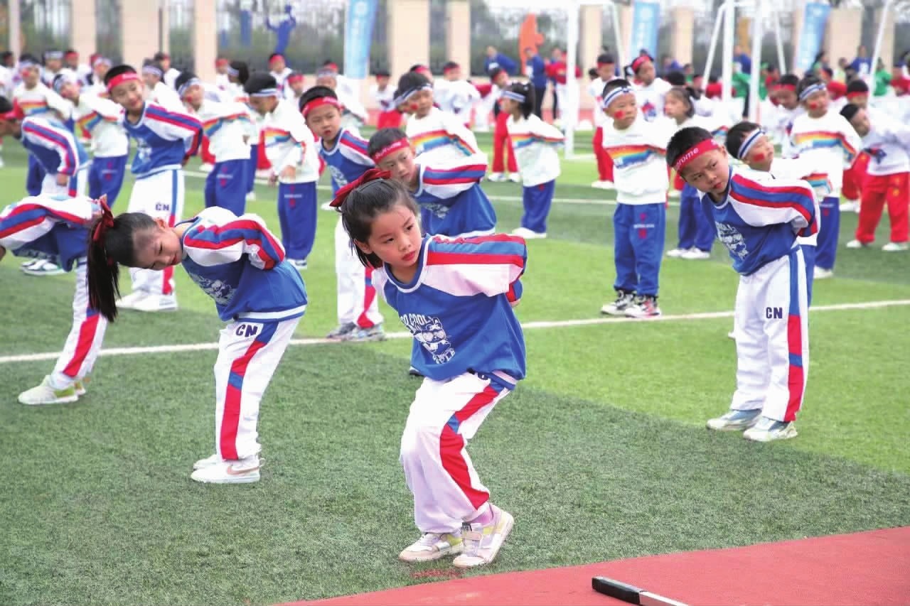 田中将大在 2014 年入选全明星赛，但随后因右肘韧带部分撕裂采取保守治疗